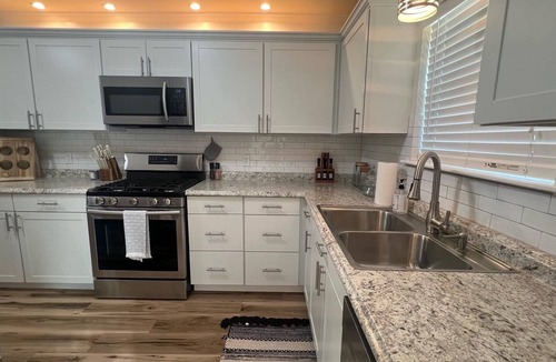 Owasso House | Gorgeous two story cottage