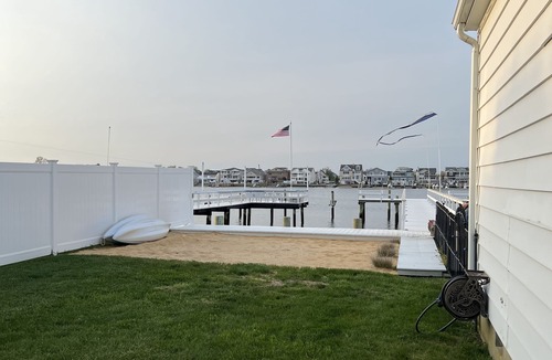 Point Pleasant Beach House | Gorgeous waterfront home perfect for families
