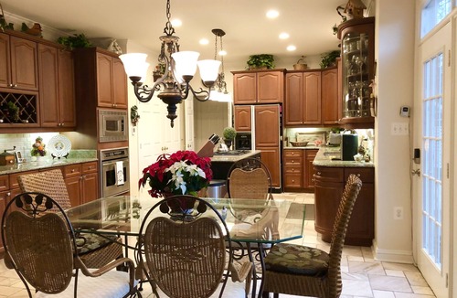 Leesburg House | Gorgeous, Wooded 3 Acre Estate -5 Bed/4 Bath-Leesburg/Brambleton/Aldie area