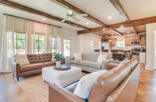 Vinita House | Grand Lake Home with Community Pool, Dock, and Fishing
