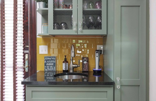 Asbury Park House | Grand Renovated Victorian - Great Location Just Blocks from Beach and Downtown