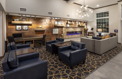 Rock Valley Hotel | GrandStay Hotel & Suites Rock Valley
