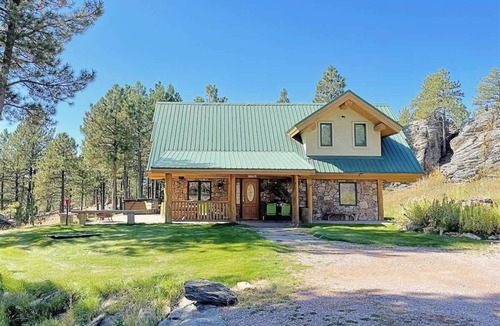 Rapid City House | Granite Ridge Cabin