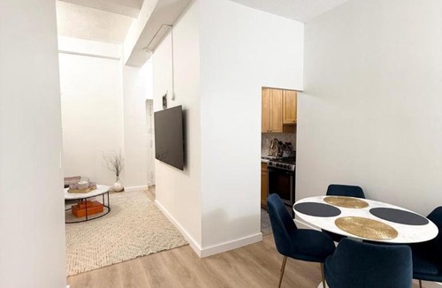 Gramercy Apartment | GREAT APT 2 BED ROOM GREAT LOCATION nye