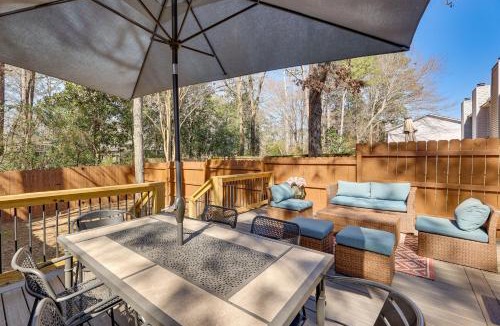 Auburn House | Great for Families! Quiet Auburn Getaway w/Deck