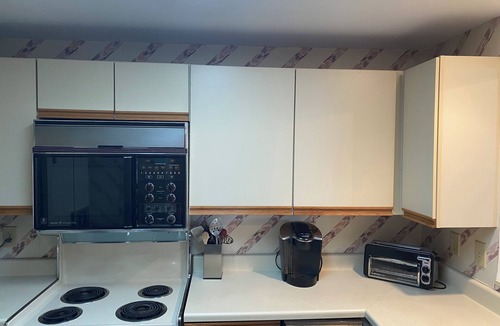 Atlantic City Condo | Great Location, Clean and Large 1 bed, on the Boardwalk, Pool, Beach, Jacuzzi,