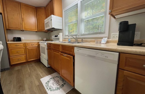 Mountain City House | Great location! Creekside Home near Mountain City, Laurel Bloomery, Damascus