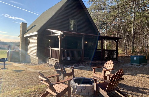 Spencer Cabin | Great rates-2B-2B cabin by Fall Creek Falls-Amazing views with hot tub&fire pit