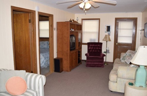 Townsend's Inlet House | Great Townsend Inlet Beachblock location 1st floor of duplex.
