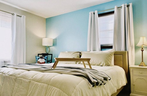Good Hope House | Green Acre Home is at it’s best now that green is everywhere! Welcome!