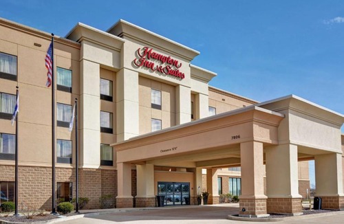 Orange Prairie Hotel | Hampton Inn and Suites Peoria at Grand Prairie