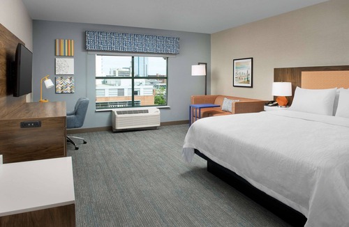 Downtown West Hotel | Hampton Inn Baltimore-Downtown-Convention Center