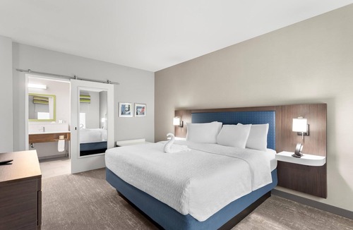 Huntley Hotel | Hampton Inn by Hilton Huntley Chicago