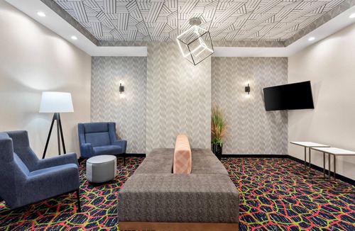 Huntley Hotel | Hampton Inn by Hilton Huntley Chicago