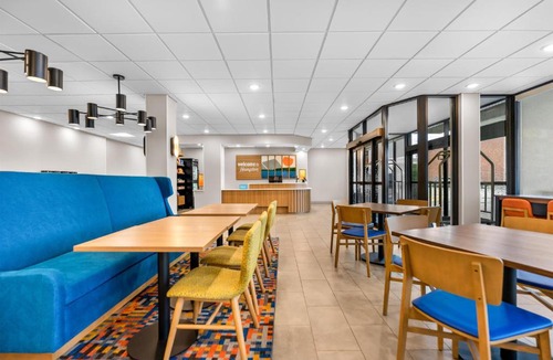 Gurnee Hotel | Hampton Inn Chicago-Gurnee