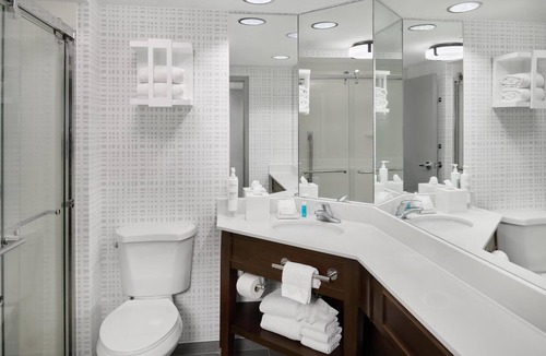 Janesville Hotel | Hampton Inn Janesville