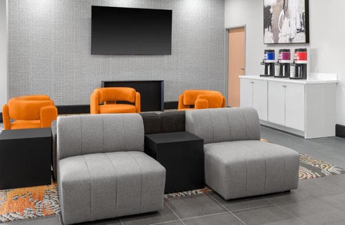 Olathe Hotel | Hampton Inn Olathe