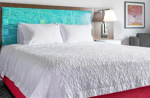 Wickatunk Hotel | Hampton Inn Old Bridge NJ