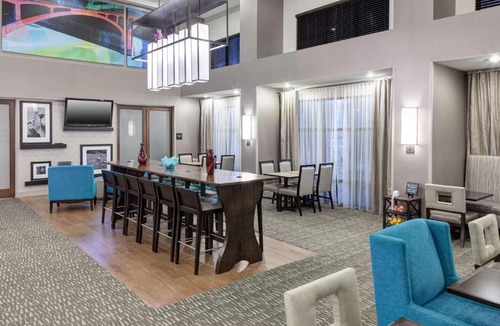 Cedar Rapids Hotel | Hampton Inn & Suites Cedar Rapids