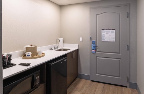 Florence Hotel | Hampton Inn & Suites Florence-Downtown