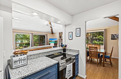 Bumpass House | Happy Ours-The Perfect Lake Anna Escape!