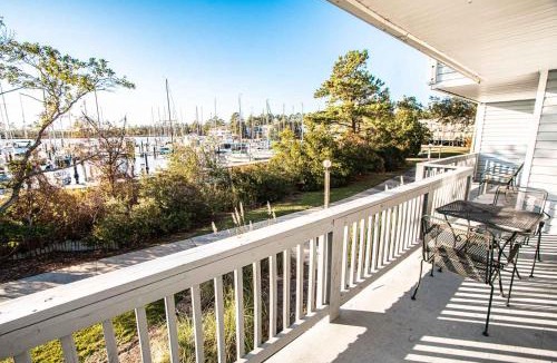 New Bern Hotel | Harbourside II Condos