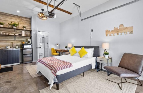 Downtown Apartment | Hargett Garage Studio