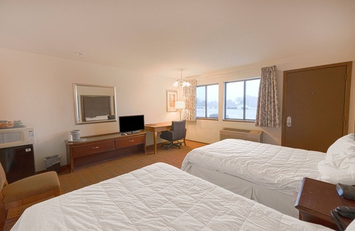 Harlan Hotel | Harlan Inn and Suites by OYO Harlan
