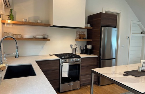 Stillwater Apartment | Harriet Carriage House in fantastic Stillwater with cozy fireplace