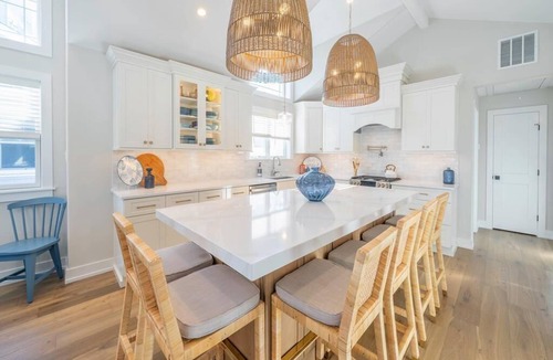 Sea Isle City House | Has a Pool! Great location within walking distance of downtown Sea Isle