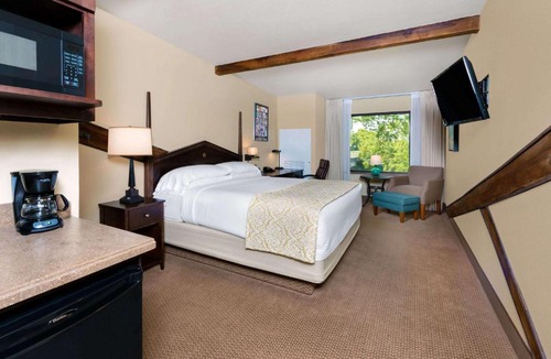Rome Hotel | Hawthorn Extended Stay by Wyndham Rome