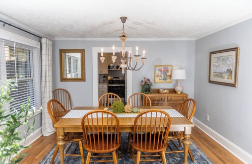 Terry Sanford House | Haymount Home w/Movie Room + min. to Downtown & Ft. Bragg & Colleges+Basketball