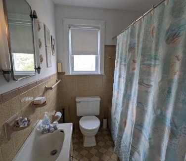 North Beach Haven House | Heart of Beach Haven - Bay view