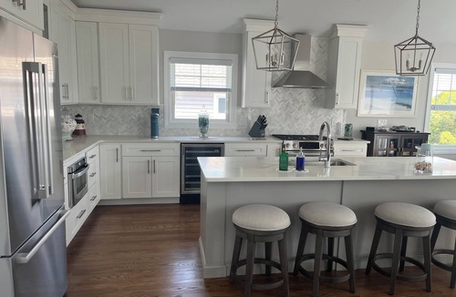 Barnegat Light House | Heated Pool, Gas Fire Pit, Elevator, 5 bd, Large Rooftop deck with Water views!