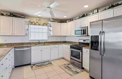 North Beach Haven House | Heated Saltwater Pool ~ Island Bliss 5BR 3BA Luxury Bayside Beauty ~ Sleeps 12