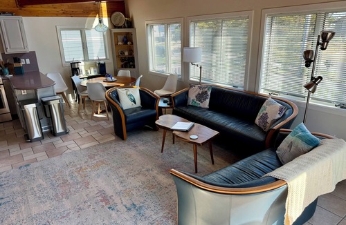 Prime Hook Beach Cottage | Heron’s Haven- a dog friendly beach oasis