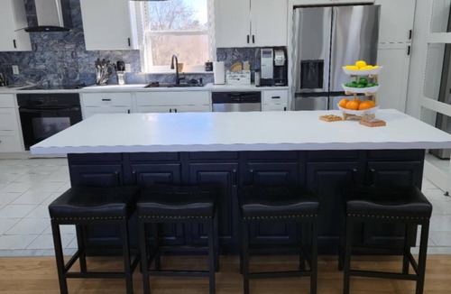 Little Creek House | Herons Nest Minutes to DE Turf Family Team Retreat