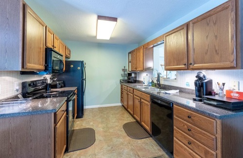 Cherokee Cabin | Hike Inn Bryson-Game Room - Fire Pit - Private Location -Wrap Around Deck