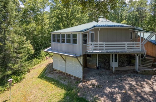 Cherokee Cabin | Hike Inn Bryson-Game Room - Fire Pit - Private Location -Wrap Around Deck