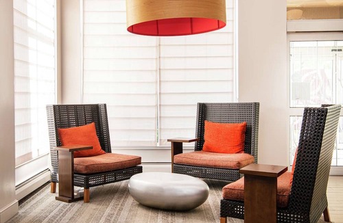 Linthicum Heights Hotel | Hilton Garden Inn BWI Airport