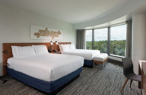 Fairfax Hotel | Hilton Fairfax
