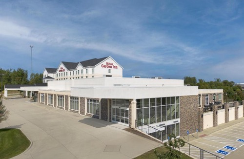 Cedar Falls Hotel | Hilton Garden Inn Cedar Falls Conference Center