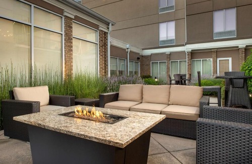 Ashley Oaks Hotel | Hilton Garden Inn Knoxville West/Cedar Bluff
