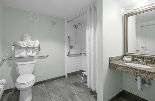 Wilmington Hotel | Hilton Garden Inn Wilmington Mayfaire Town Center
