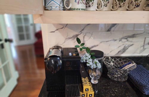 Valley Run House | Historic 4BR/3.5BA Home near Villanova — Private Garden & Peaceful Stay