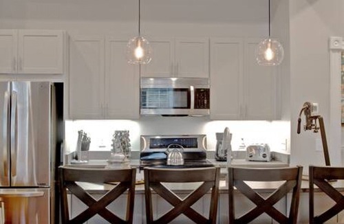 Historic District - North Villa | Historic Home 5 bedroom, 5 bath w/9 beds and 2 Parking spots