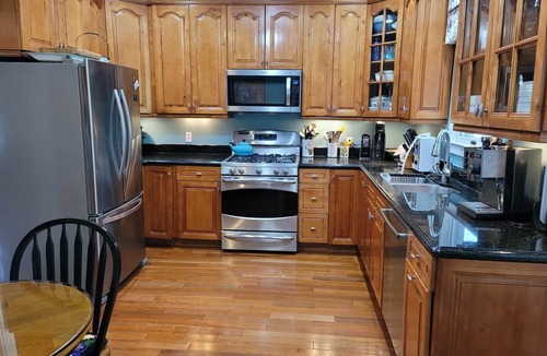 Takoma Park House | Historic home near Takoma Metro to DC, shops, restaurants, parks!