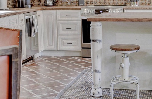 Stillwater Cottage | Historic James Mulvey Carriage house (Whole house)