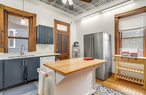 Southeast Omaha House | Historic Queen Anne Omaha Home in Field Club