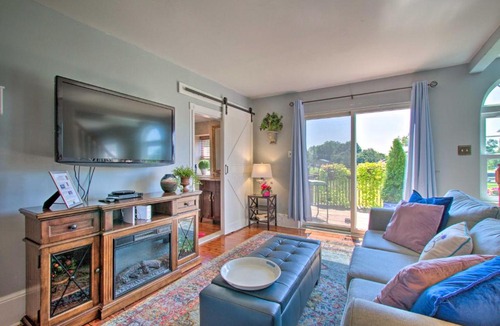 Williamstown House | Holiday homes in Williamstown, NJ, USA